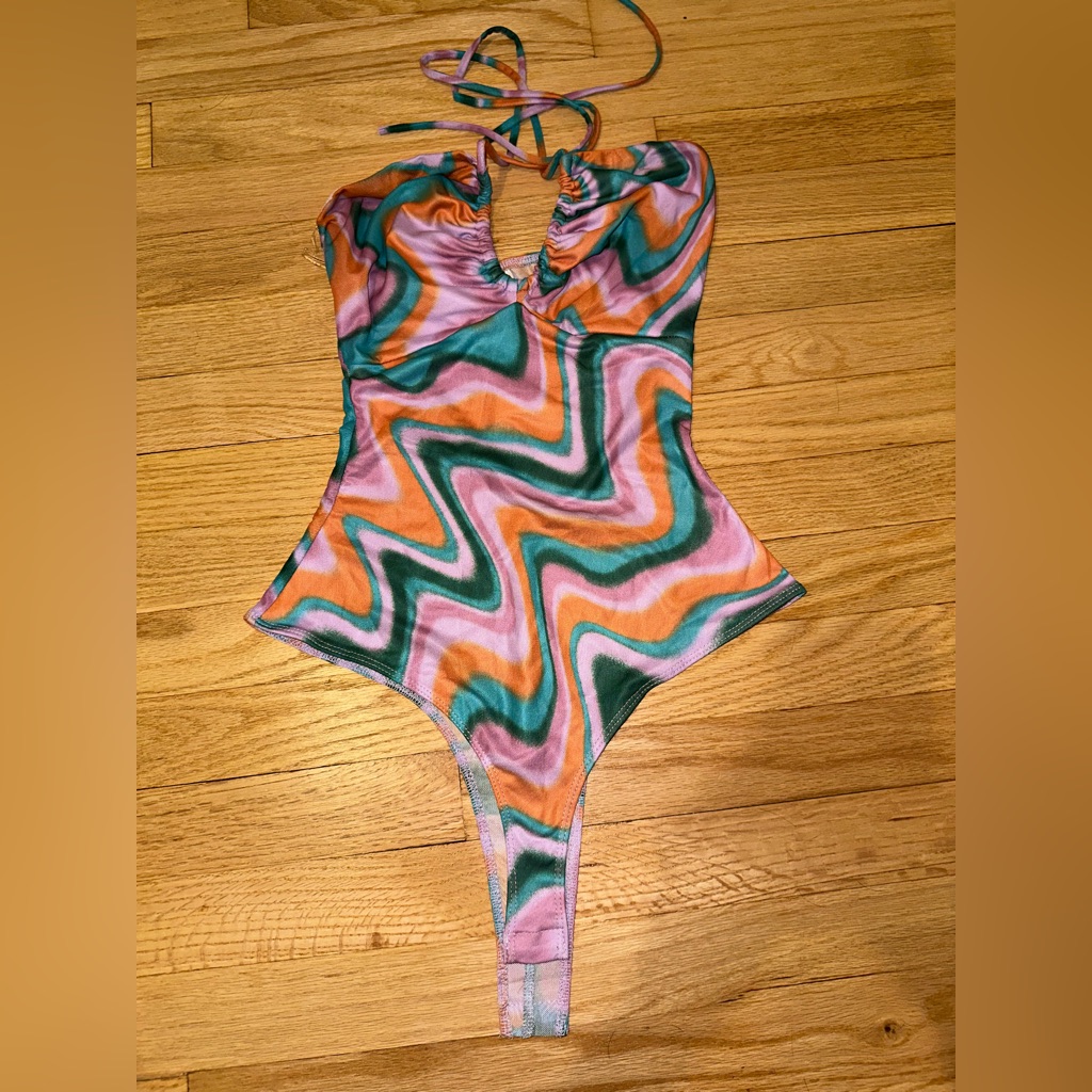 Windsor, Size Medium